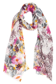 Constance Scarf