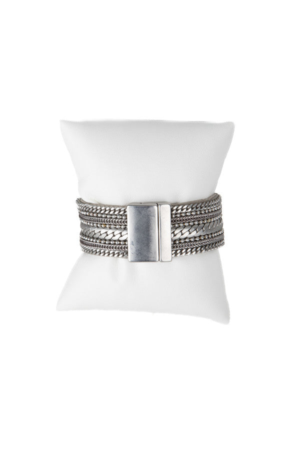 Dainty Chains Leather Bracelet