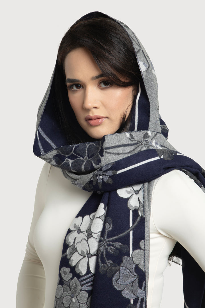 Reversible Cluster Garden Scarf