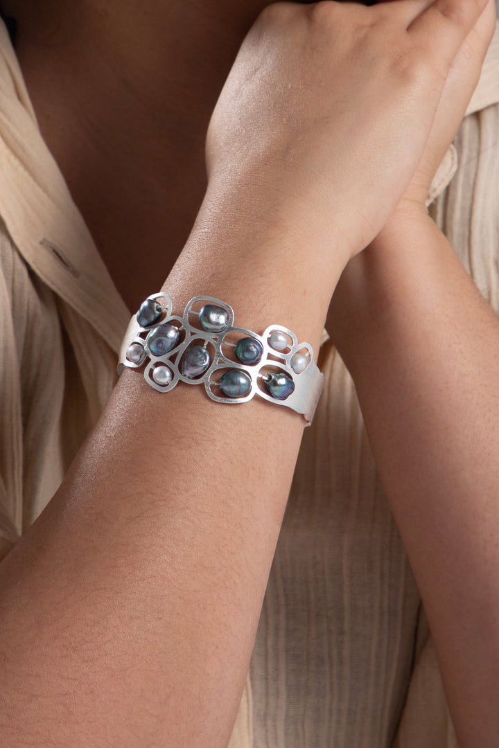 Pearled Cut Out Waved Cuff