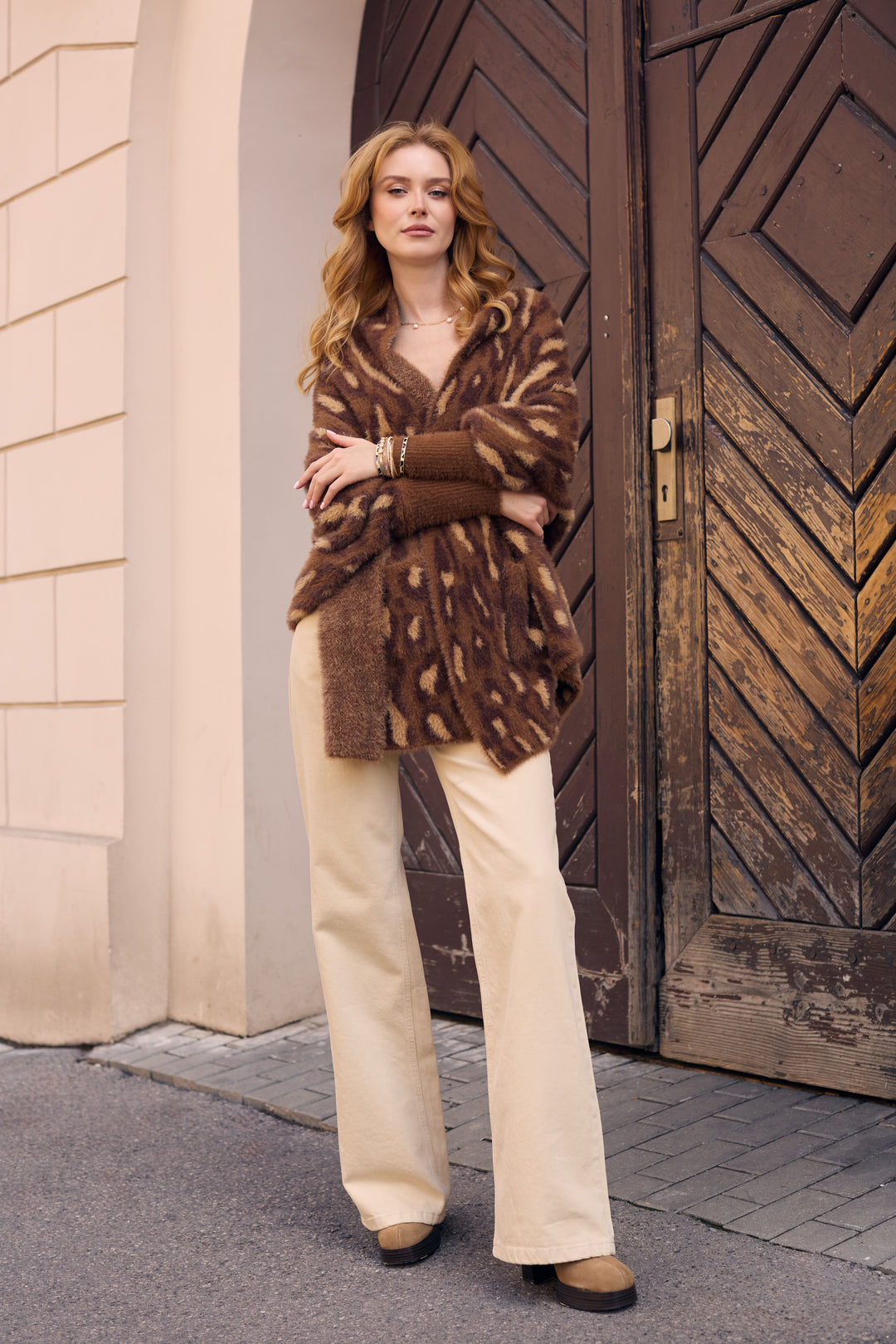 Animal Print Eyelash Knit Card - Brown