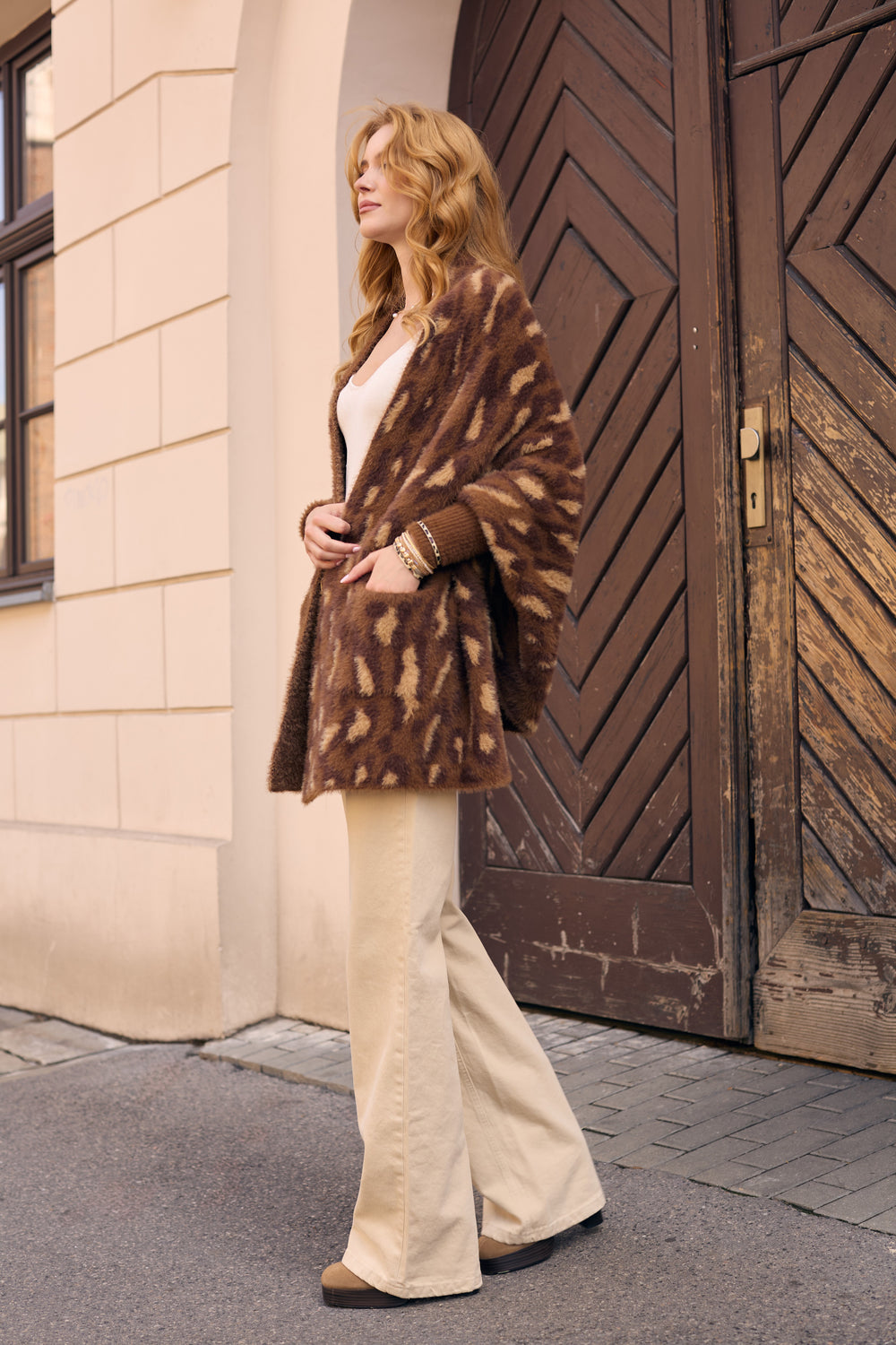 Animal Print Eyelash Knit Card - Brown