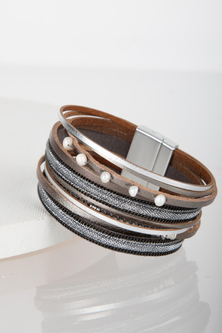 Crystal Adorned Shimmering Leather Bracelet