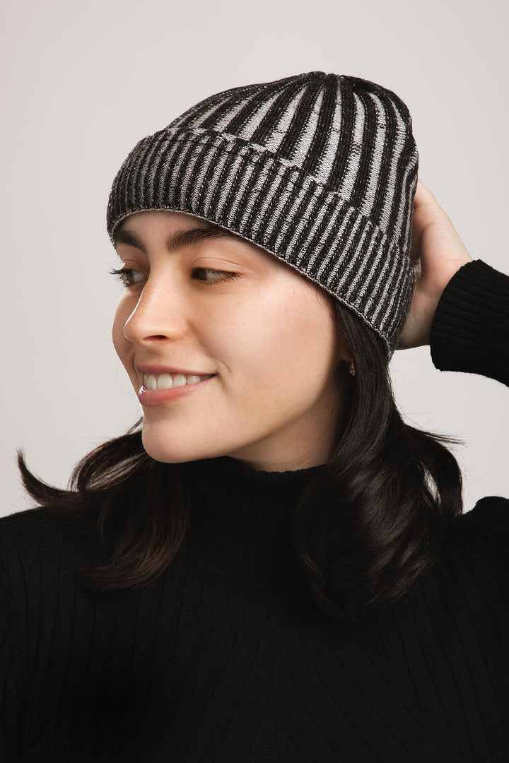 Slouchy Ribbed Cuffed Beanie Black