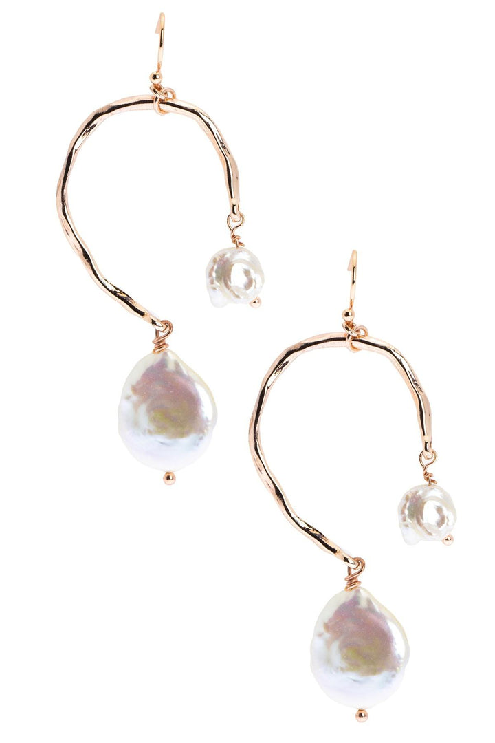 Uneven Drop Pearl Earring