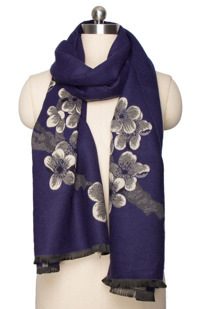 Reversible Cluster Garden Scarf