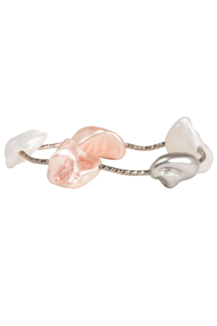 Trikon Pearl Bracelet