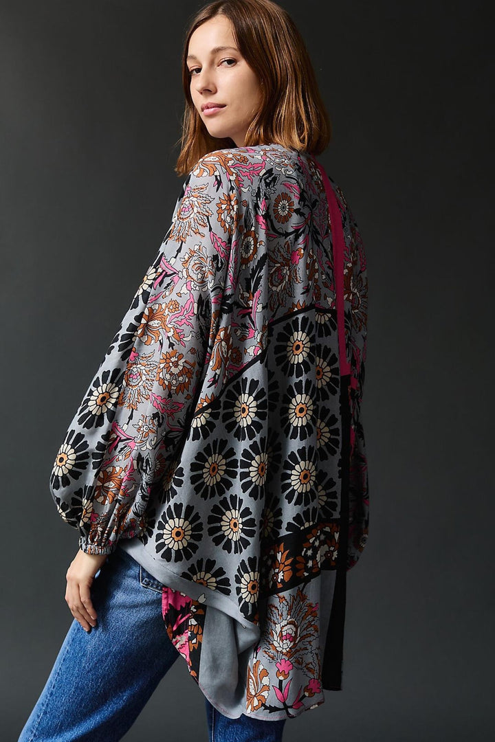 Juliana Abstract Floral Kimono