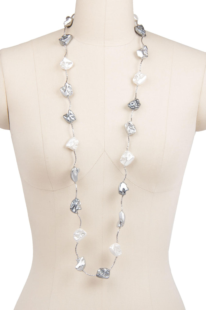 Trikon Necklace