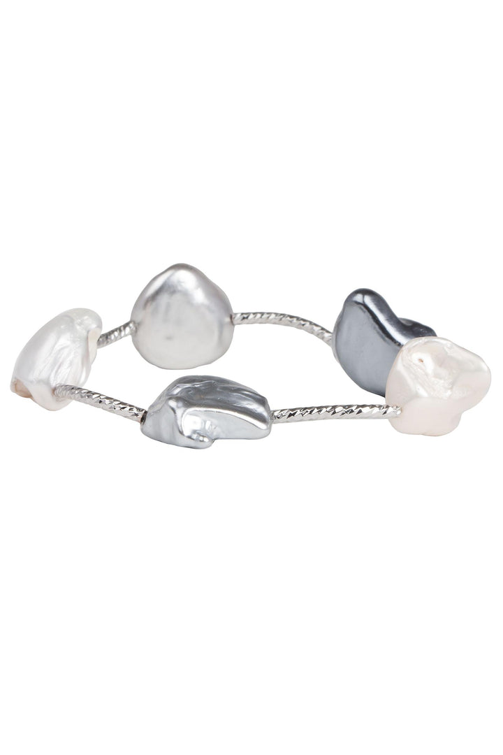 Trikon Pearl Bracelet