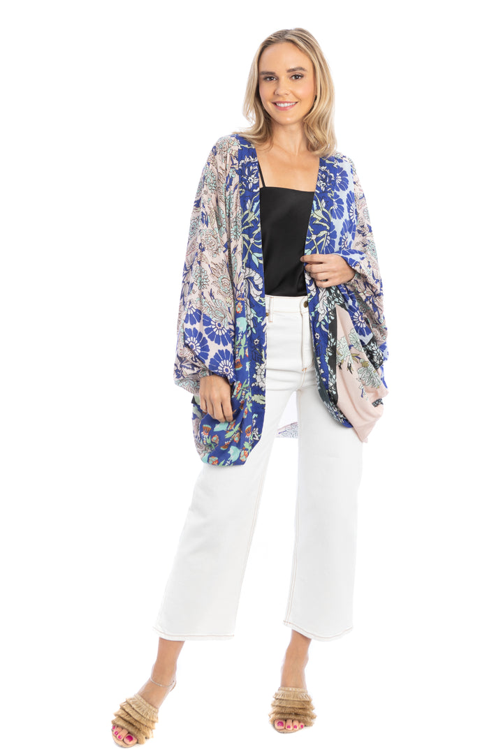 Juliana Abstract Floral Kimono