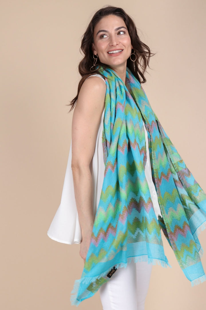 Zig Zag Woven Scarf
