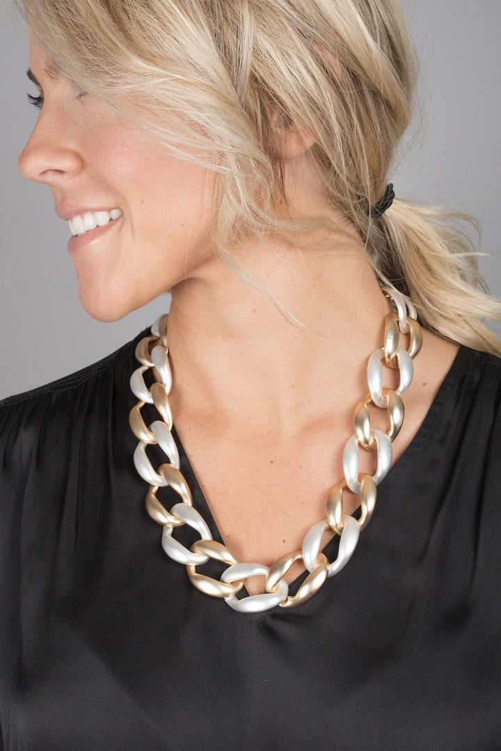 Chelsea Chain Necklace