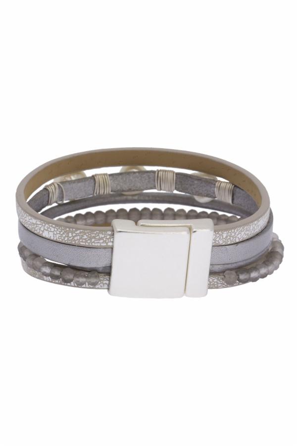 Showcase Linear Pearl Bracelet