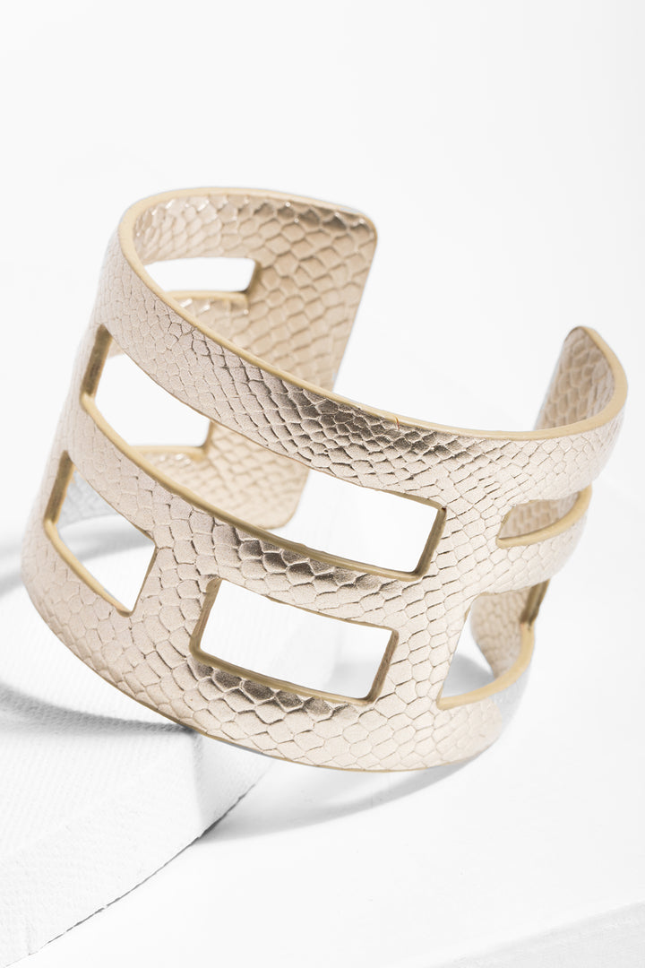 Jaanavar Cuff Bracelet