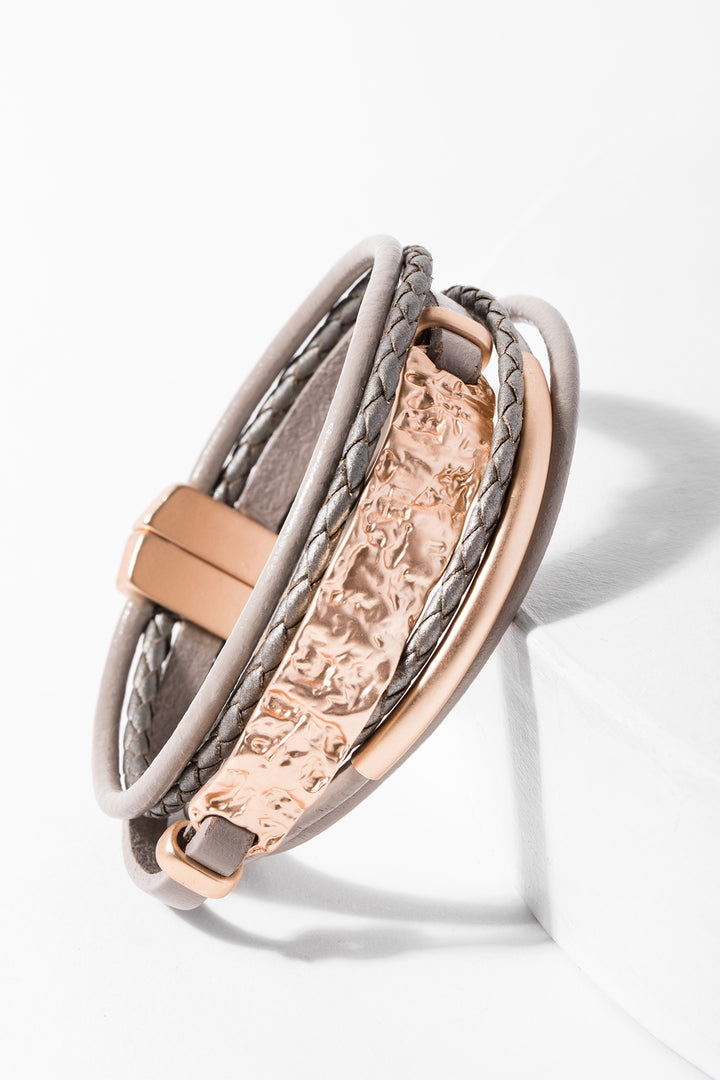 Unpaved Bar Leather Bracelet