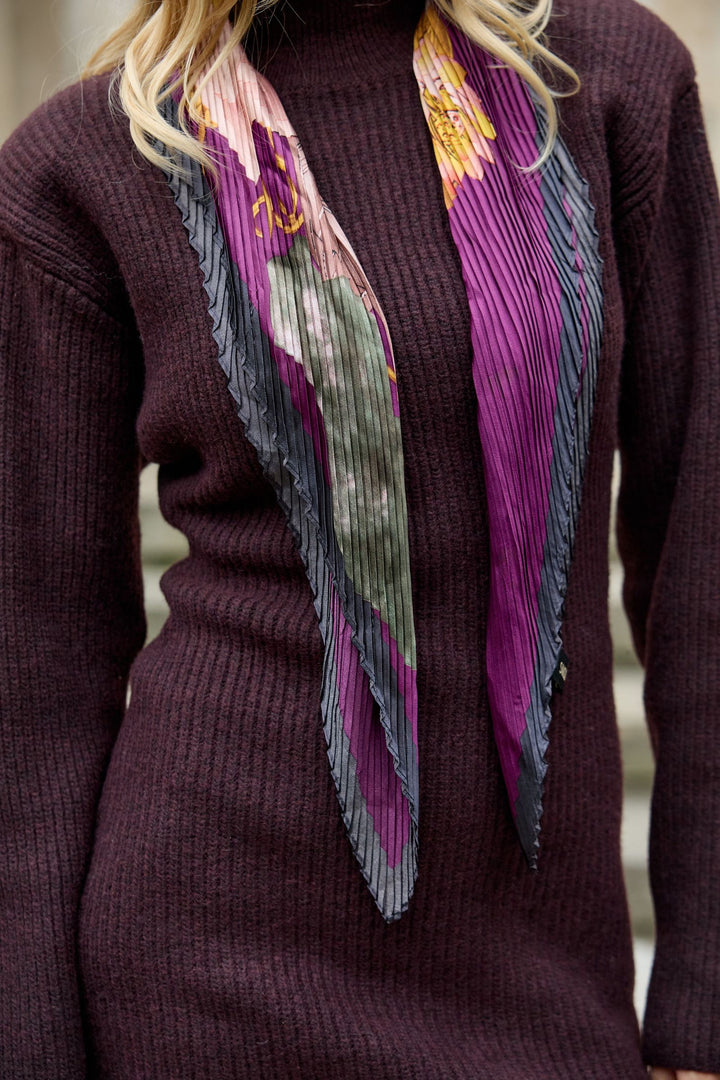 Botanical Pleated Scarf - Purple