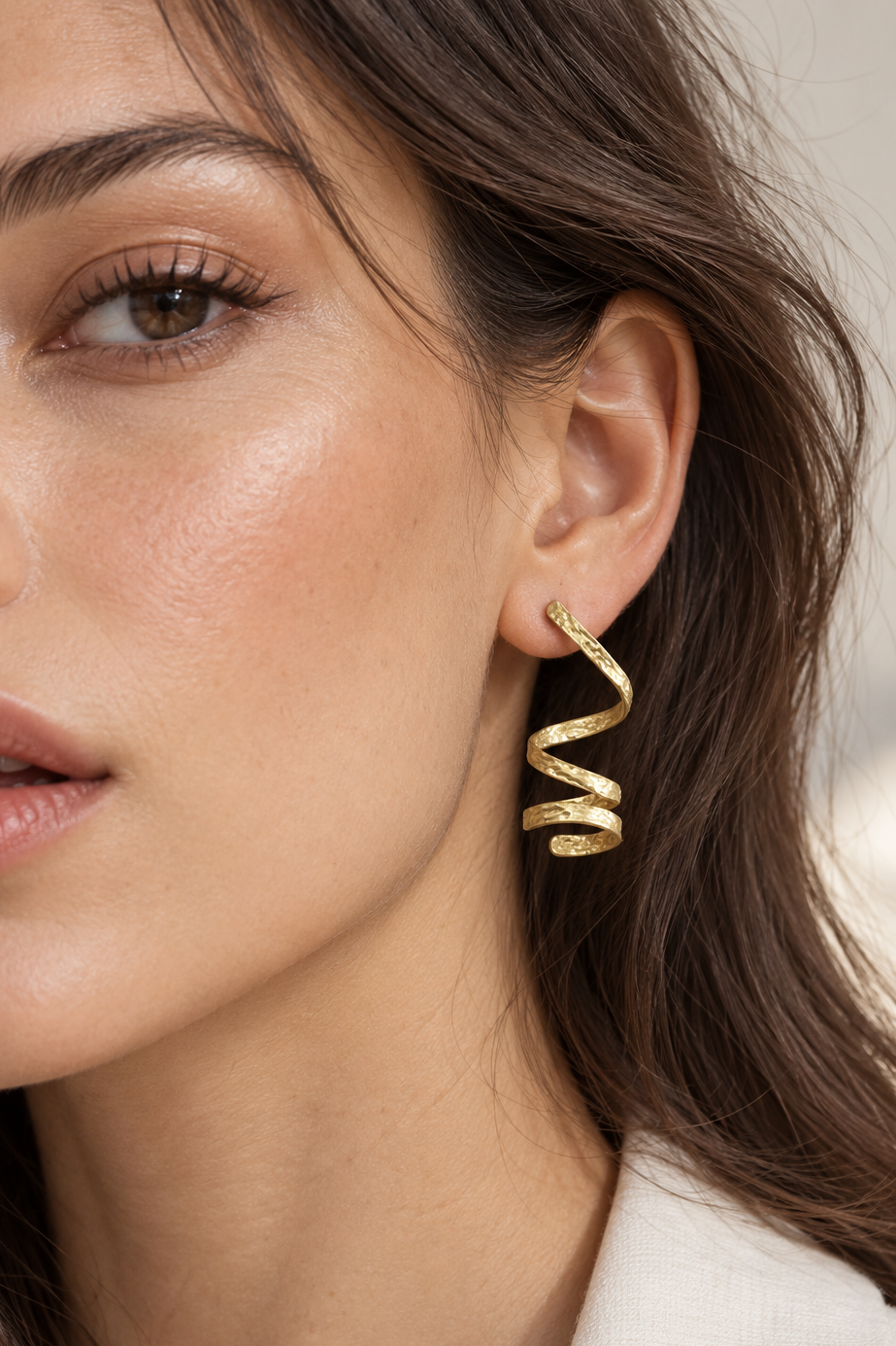 Textured Swirl Metal EarringTextured Swirl Metal Earring