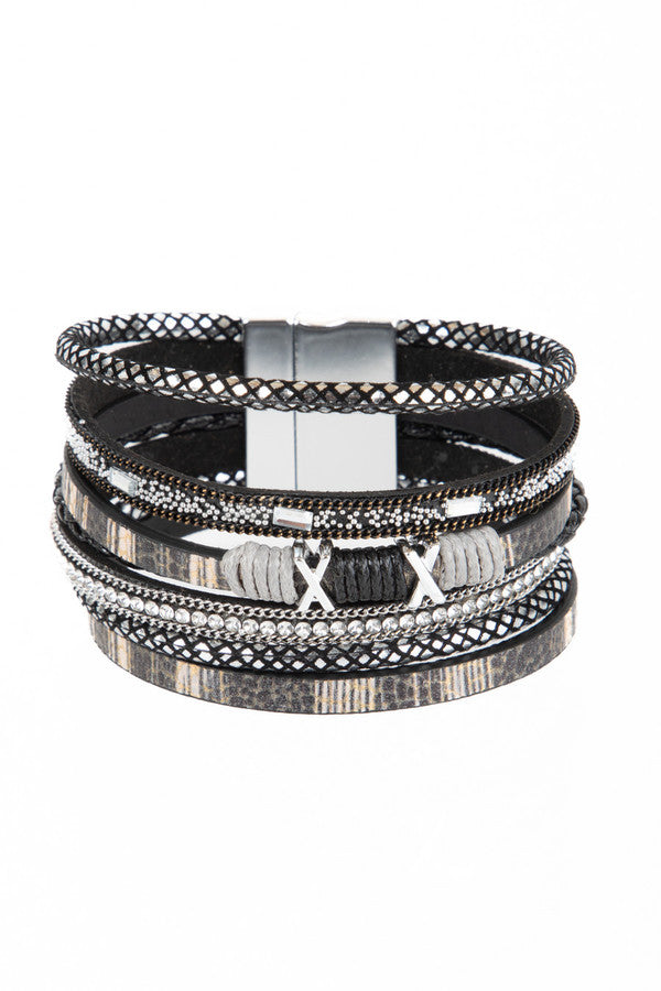 Sweet Sands Multi Strand Leather Bracelet – Saachi Wholesale