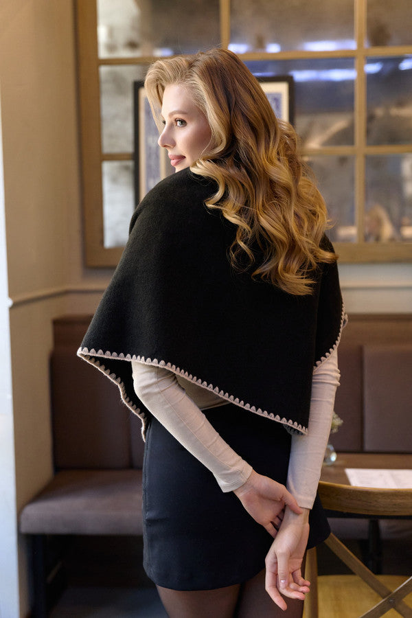 Knitted Triangle Shawl Wrap - Black