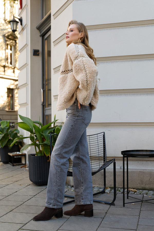 Reversible Cut Out Sherpa Jacket - Beige