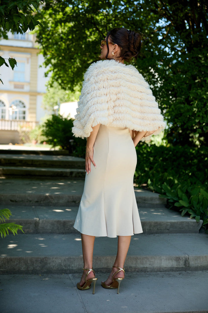Faux Fur Tasseled Capelet