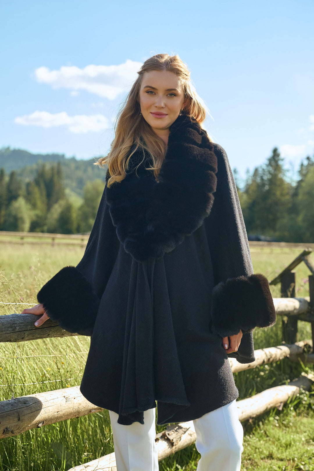 Filippa Faux Fur Trim Kimono