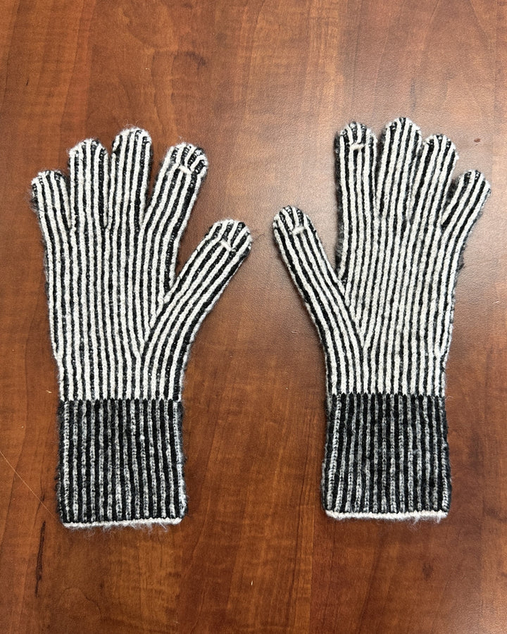 Striped Ribbed Knit Gloves