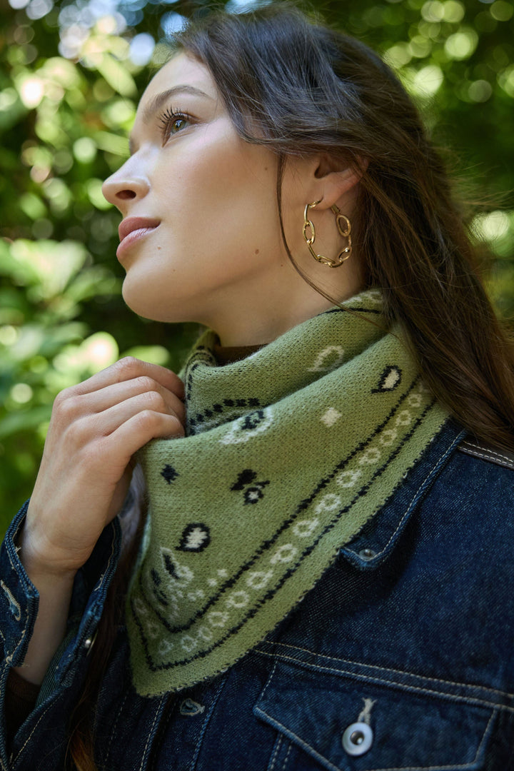 Paisley Pull Through Triangle Scarf - Olive