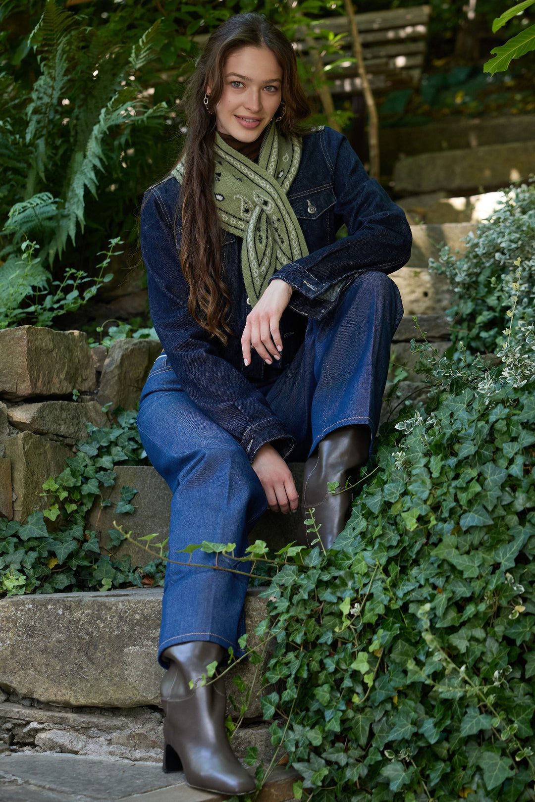 Paisley Pull Through Triangle Scarf - Olive