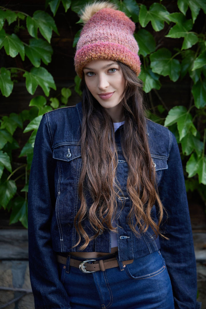Gradient Knit Beanie - Pink
