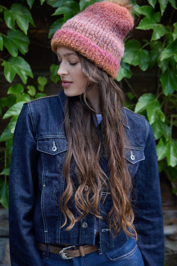 Gradient Knit Beanie - Pink