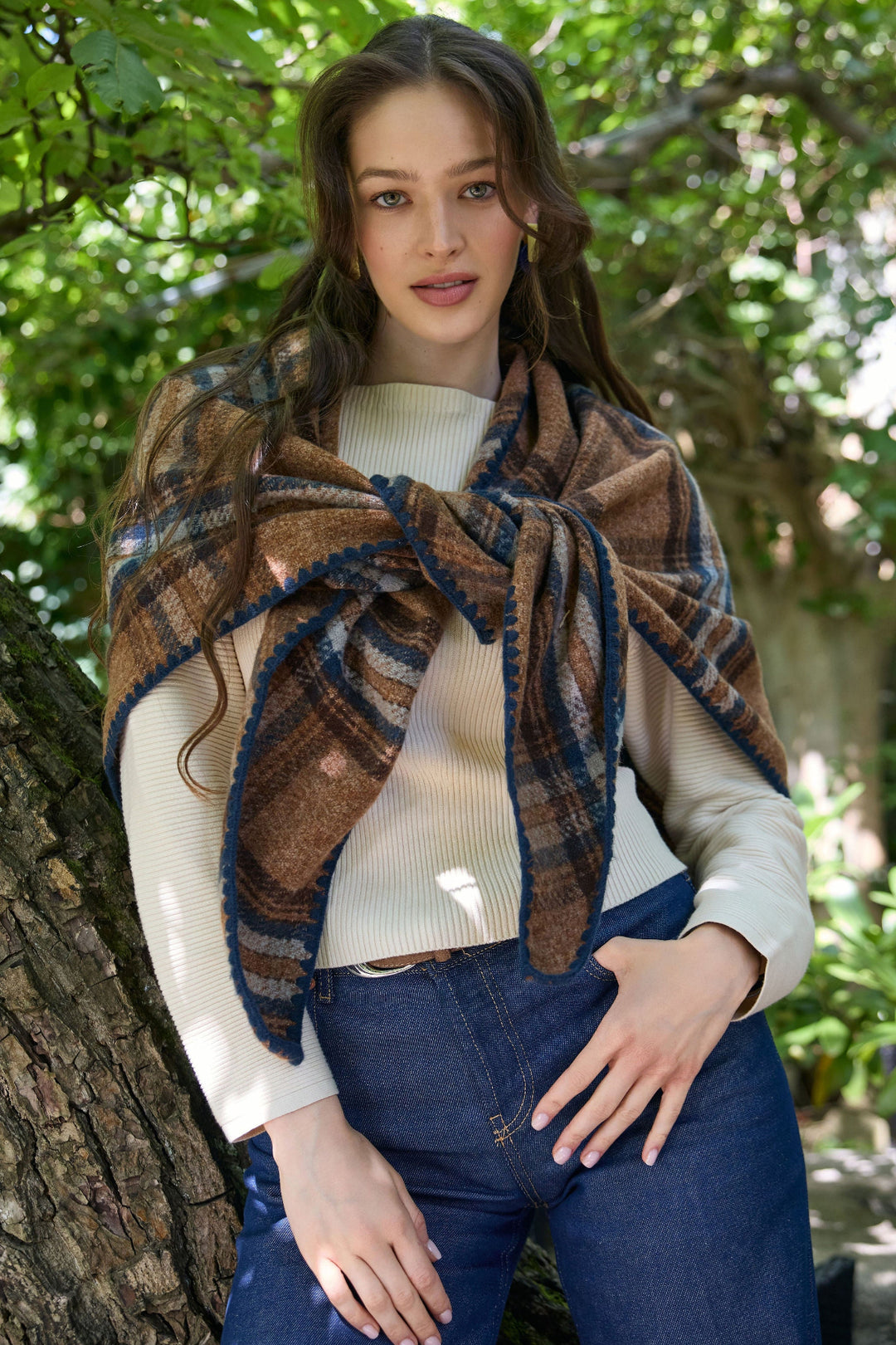 Knitted Plaid Triangle Shawl- Blue Multi