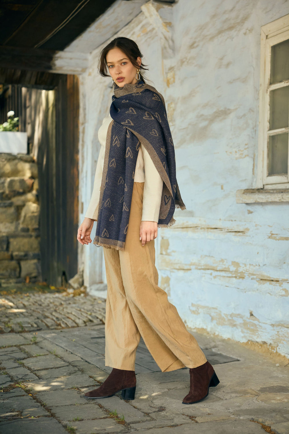 Textured Lurex Patterned Scarf - Navy