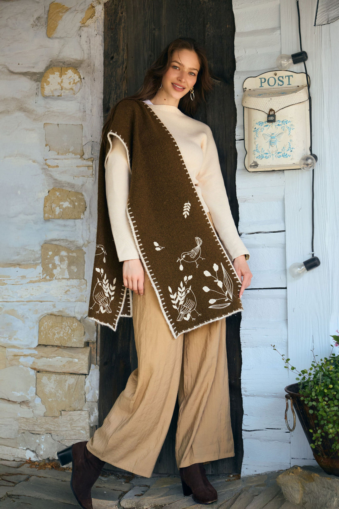 Embroidered Bird Scarf - Brown
