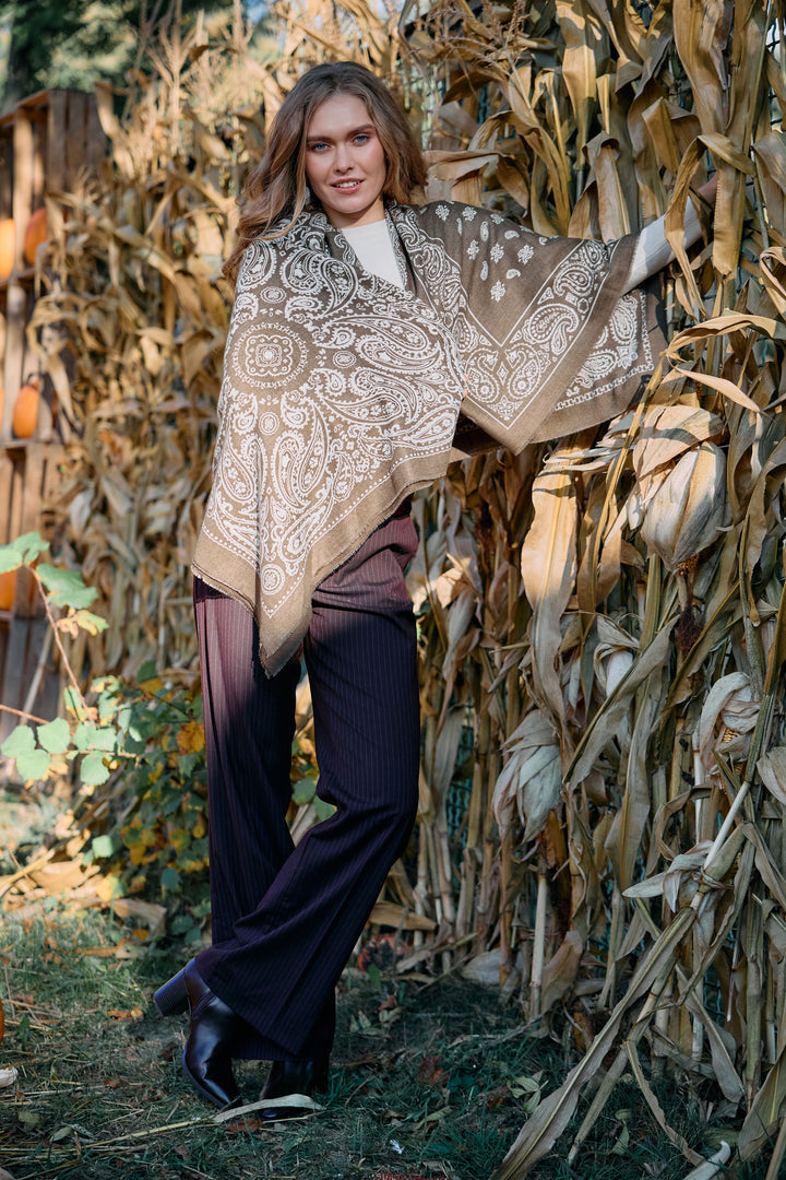 Paisley Border Fringe Scarf