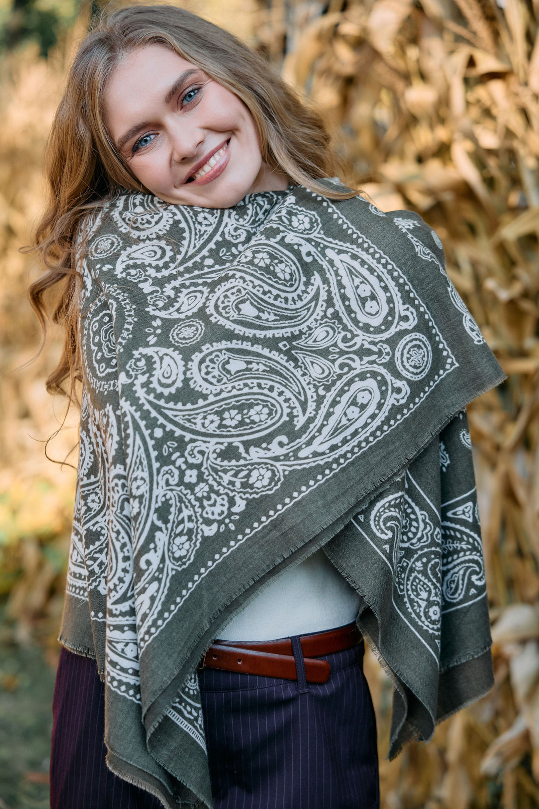 Paisley Border Fringe Scarf