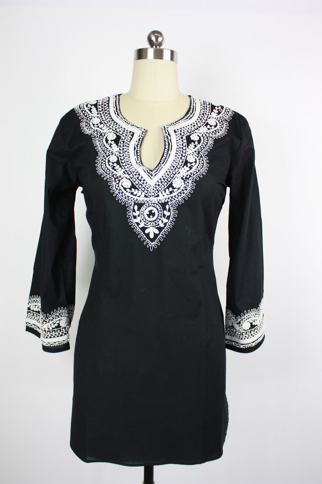 Women Ethnic Embroidered Tunic