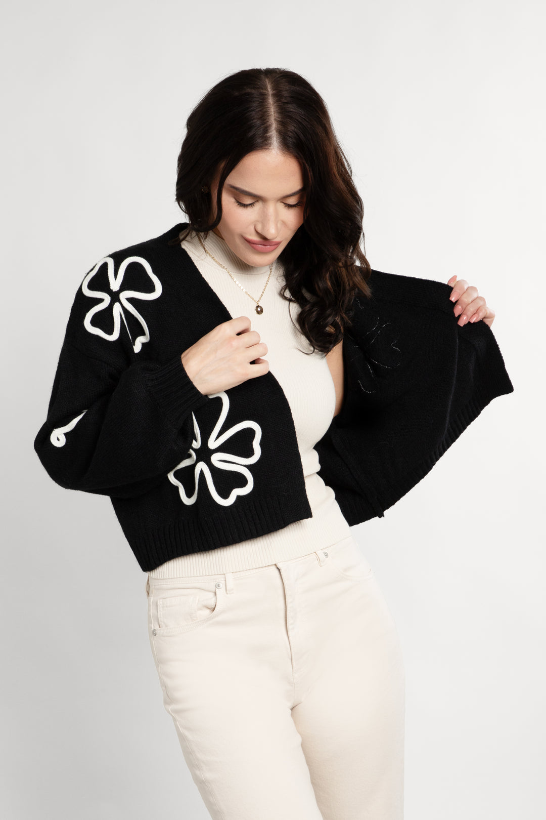 Cropped Flower Squiggle Cardigan