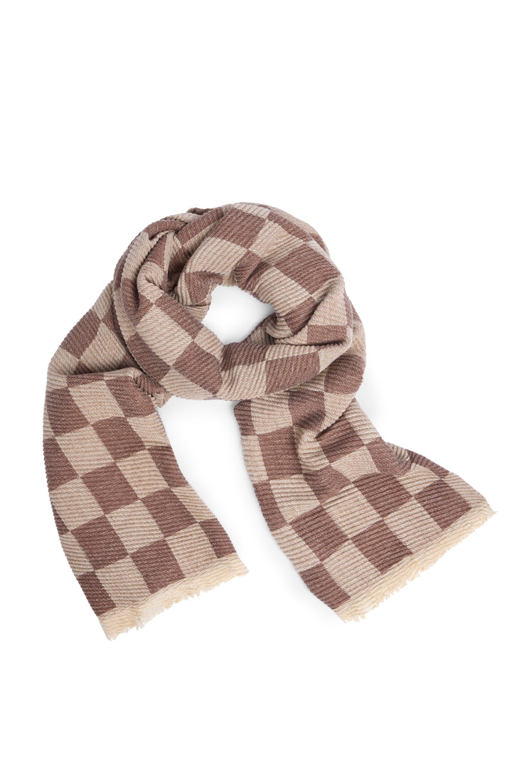 Crinkled Checkered Scarf