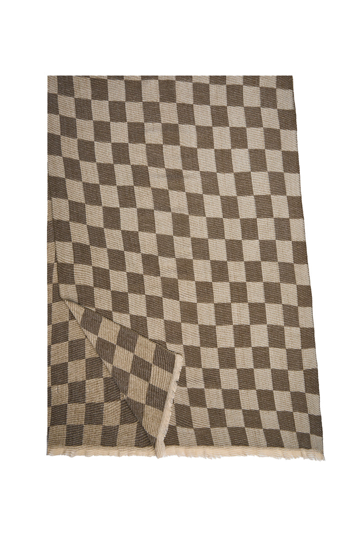 Crinkled Checkered Scarf