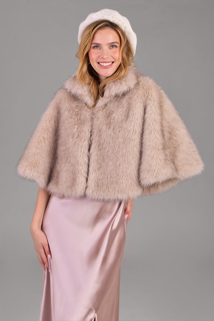 Upturned Collar Fur Capelet