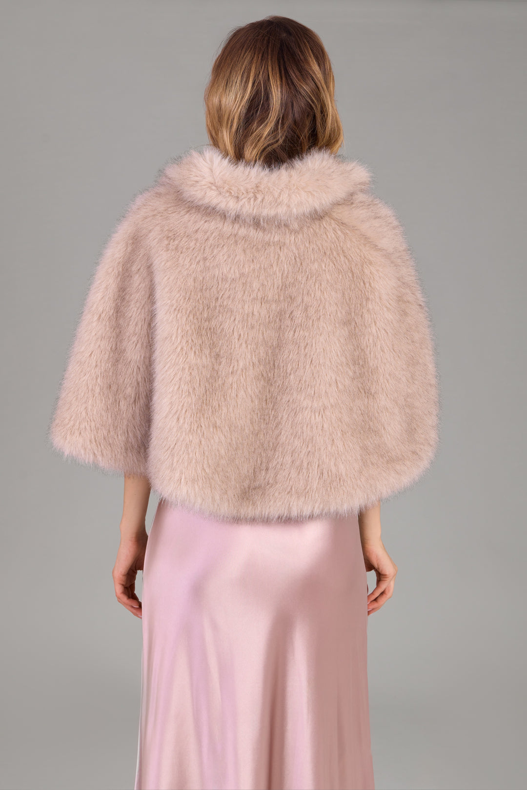 Upturned Collar Fur Capelet