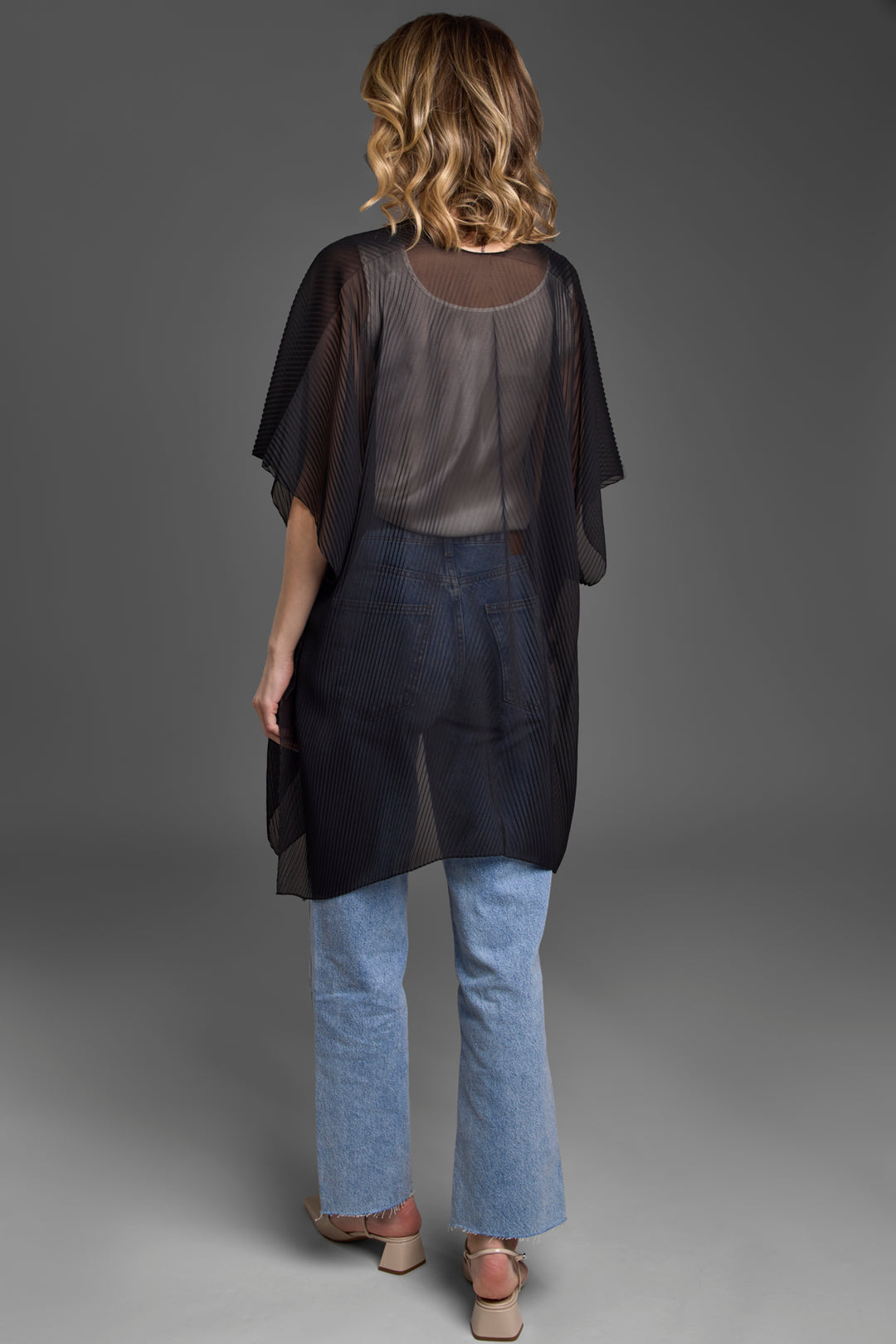 Pleated Black Short Kimono