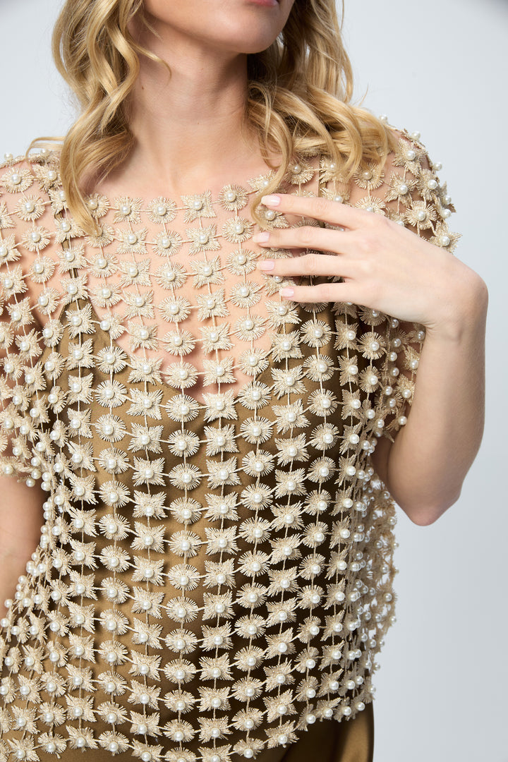 Pearl Accented Floral Shell