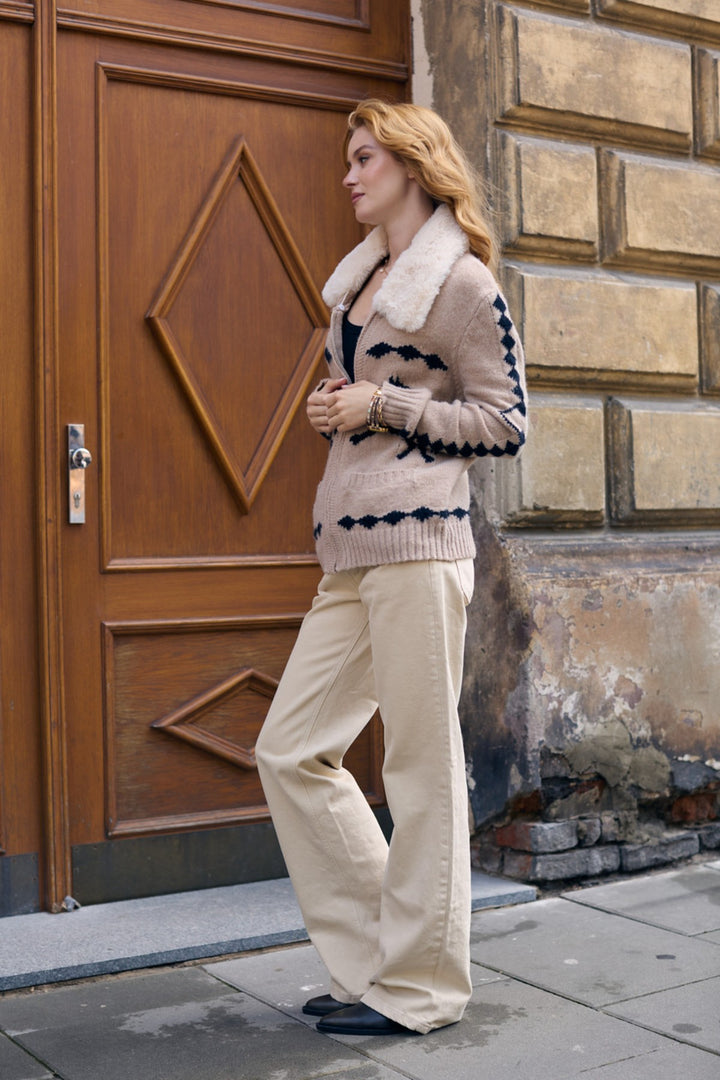 Fur Collar Horse Knit Jacket