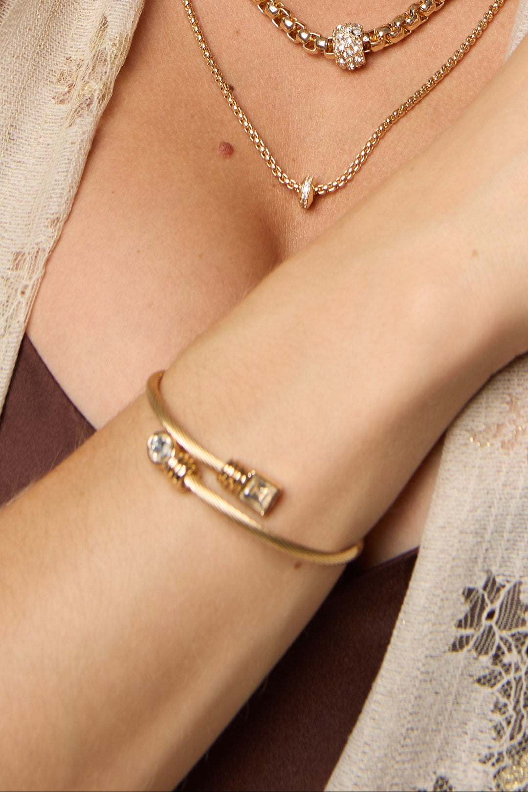 Golden Twist Gem Cuff