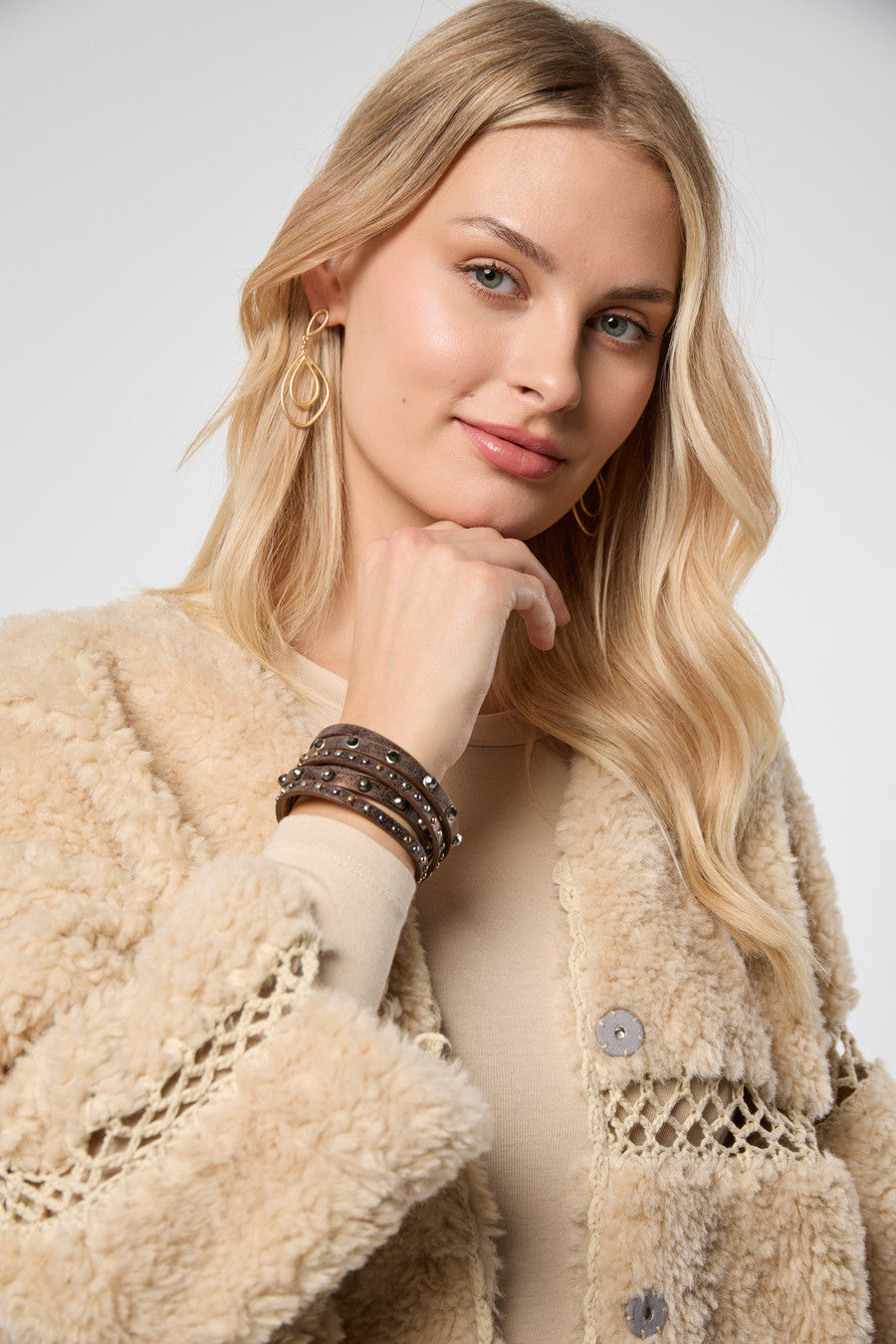 Reversible Cut Out Sherpa Jacket