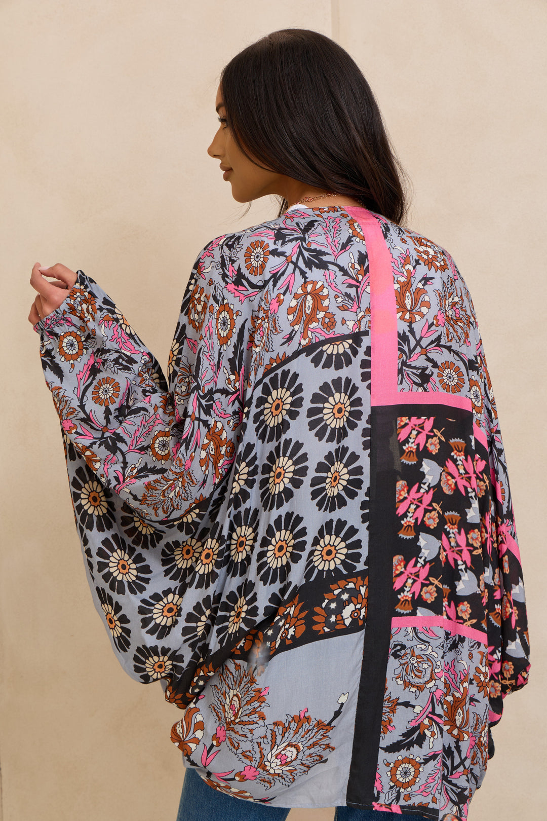 Juliana Abstract Floral Kimono