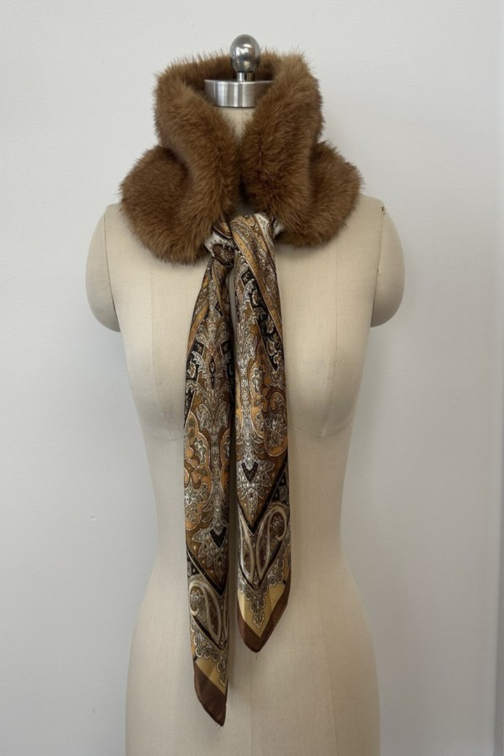 Paisley Faux Fur Collar Scarf - Light Brown